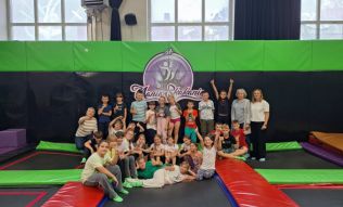 Dzień Chłopaka klas IV w Parku Trampolin