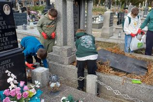 Śladami historii naszej szkoły &ndash; mogiła Leokadii Jasienowicz