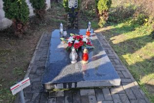 Gr&oacute;b weterana Władysława Makarewicza
