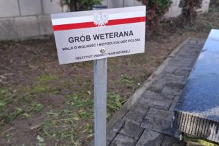 Gr&oacute;b weterana Władysława Makarewicza